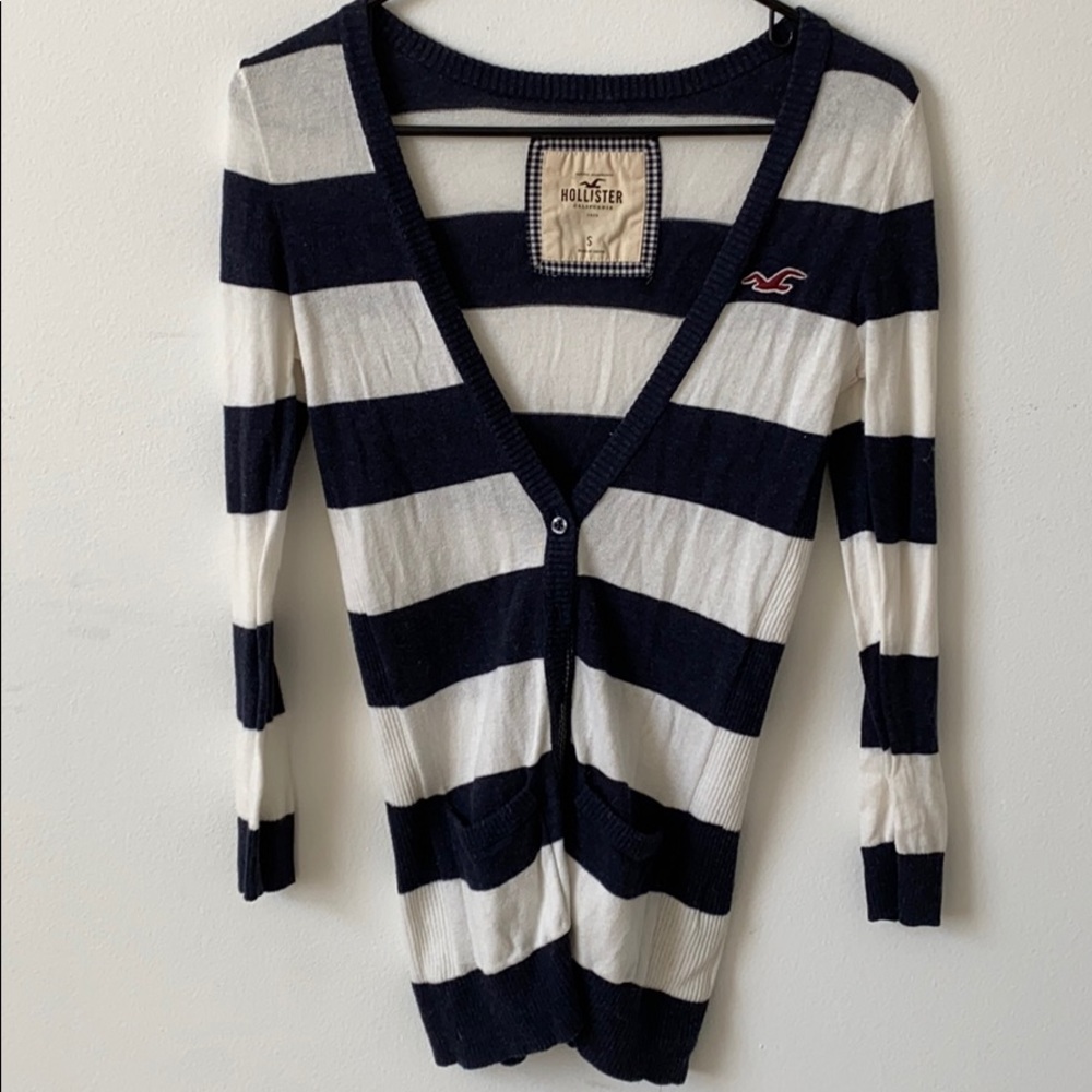 Hollister cardigan
